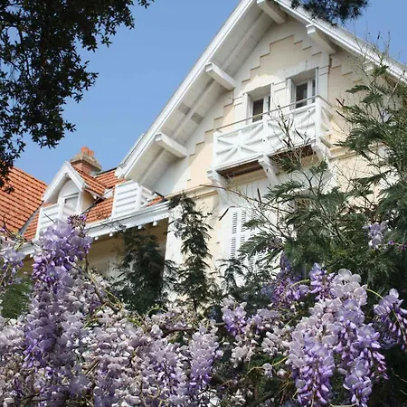 Saint-raphael Villa *