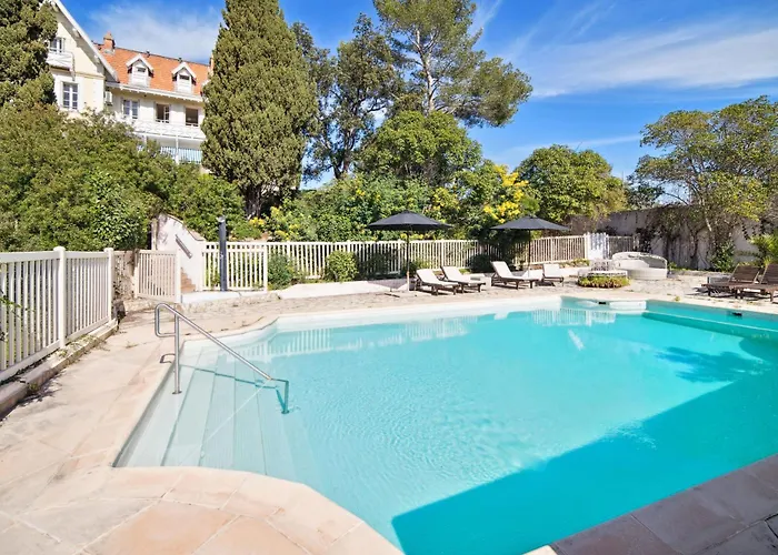 Domaine Raphael - 10 Chambres, Parc Prive, Piscine * Saint-Raphaël